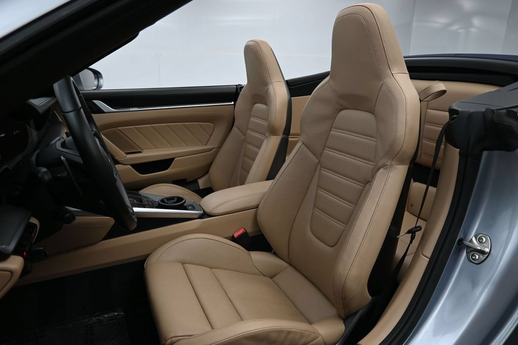 Certified 2021 Porsche 911 Turbo AWD/4WD image 5