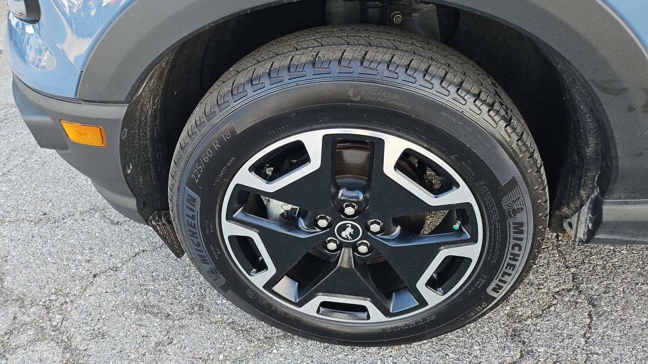 Used 2024 Ford Bronco Sport Outer Banks w/ Tech Package image 9