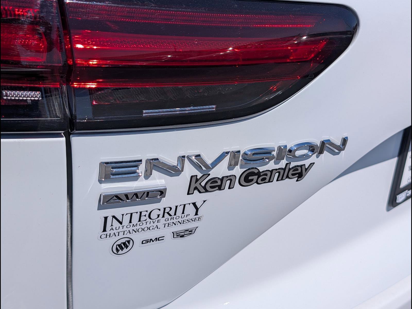 Used 2023 Buick Envision Essence AWD/4WD image 23