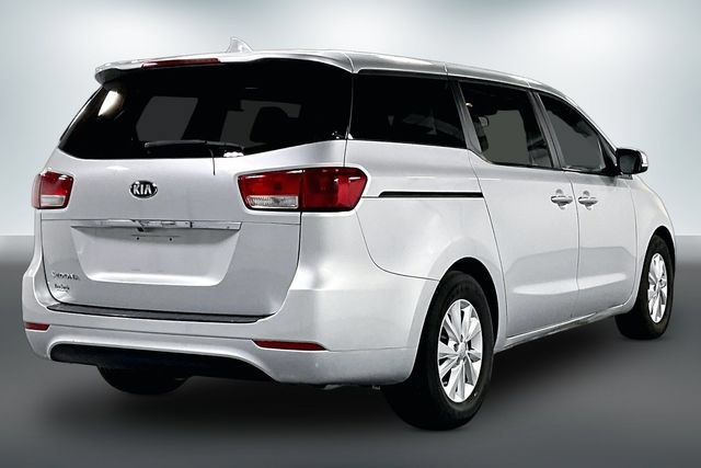 Used 2016 Kia Sedona L FWD image 7