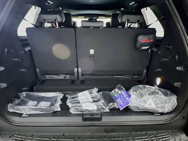 New 2026 Toyota Sequoia TRD Pro AWD/4WD image 31
