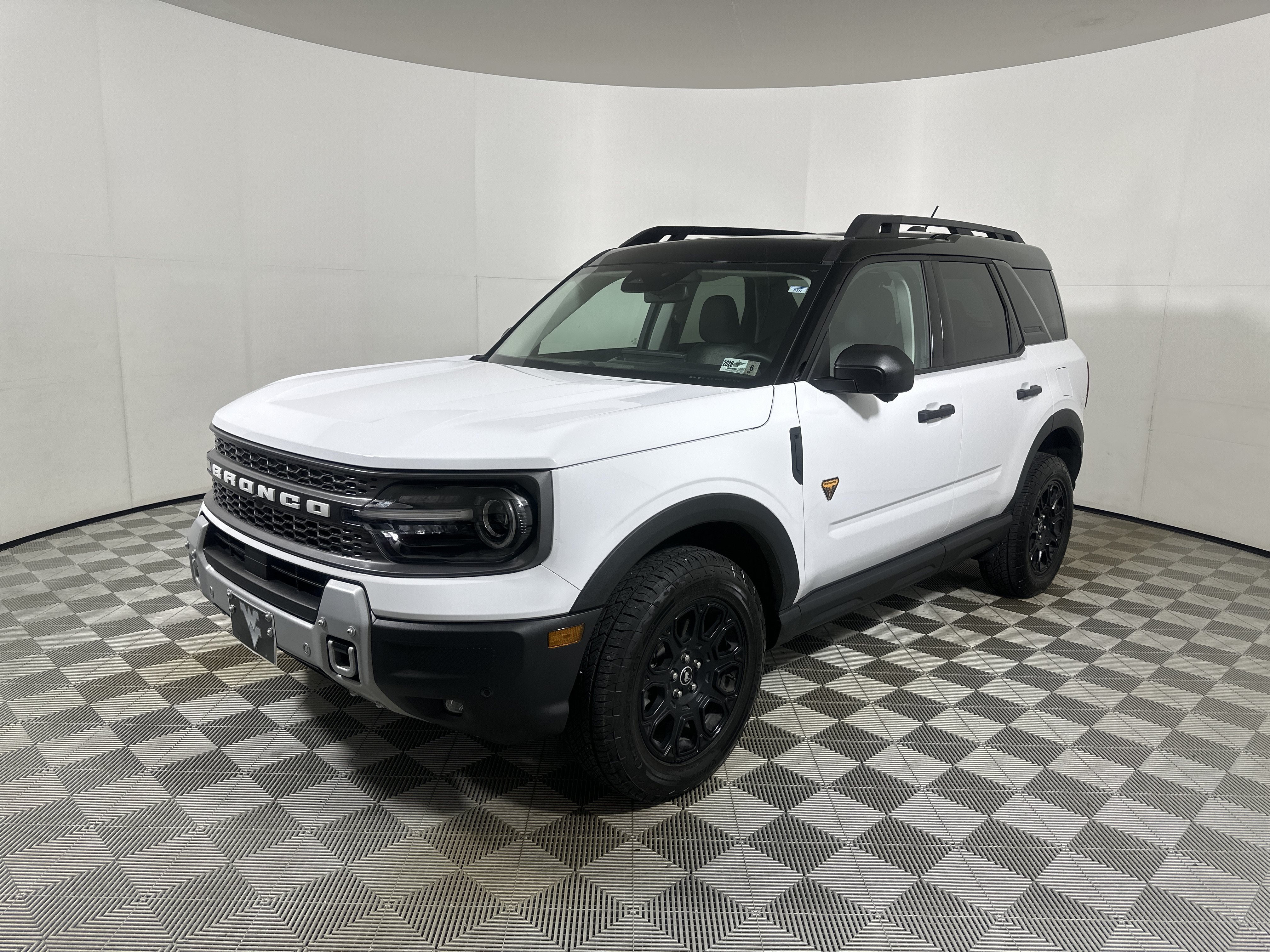 Used 2025 Ford Bronco Sport Badlands w/ Badlands Tech Package AWD/4WD image 3