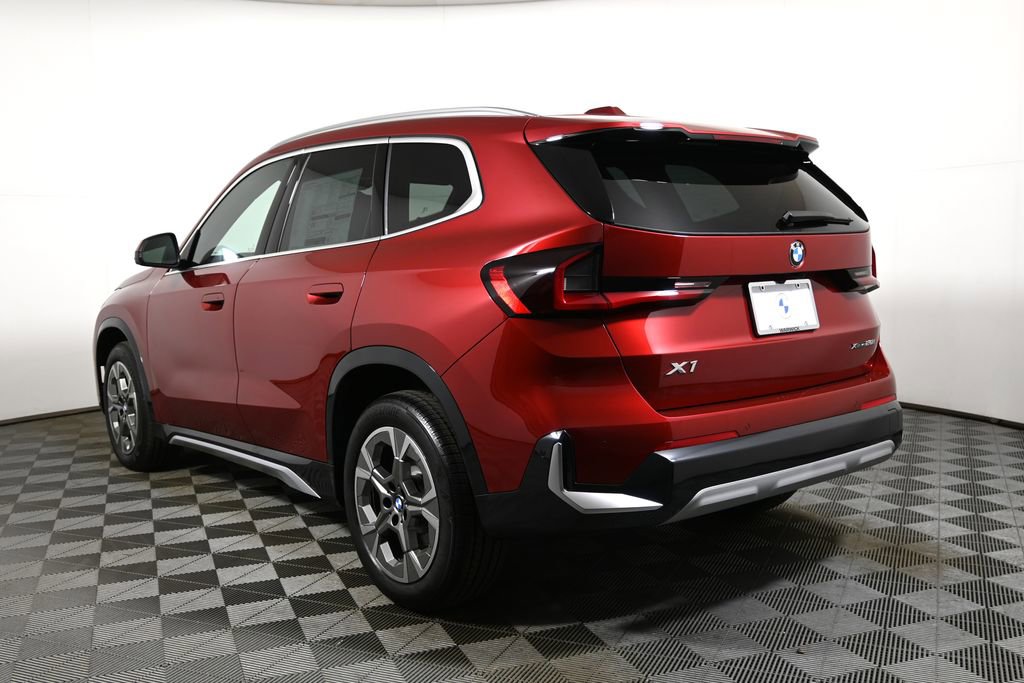 Used 2026 BMW X1 xDrive28i w/ Technology Package image 5