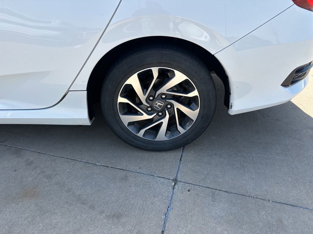 Used 2017 Honda Civic EX image 8