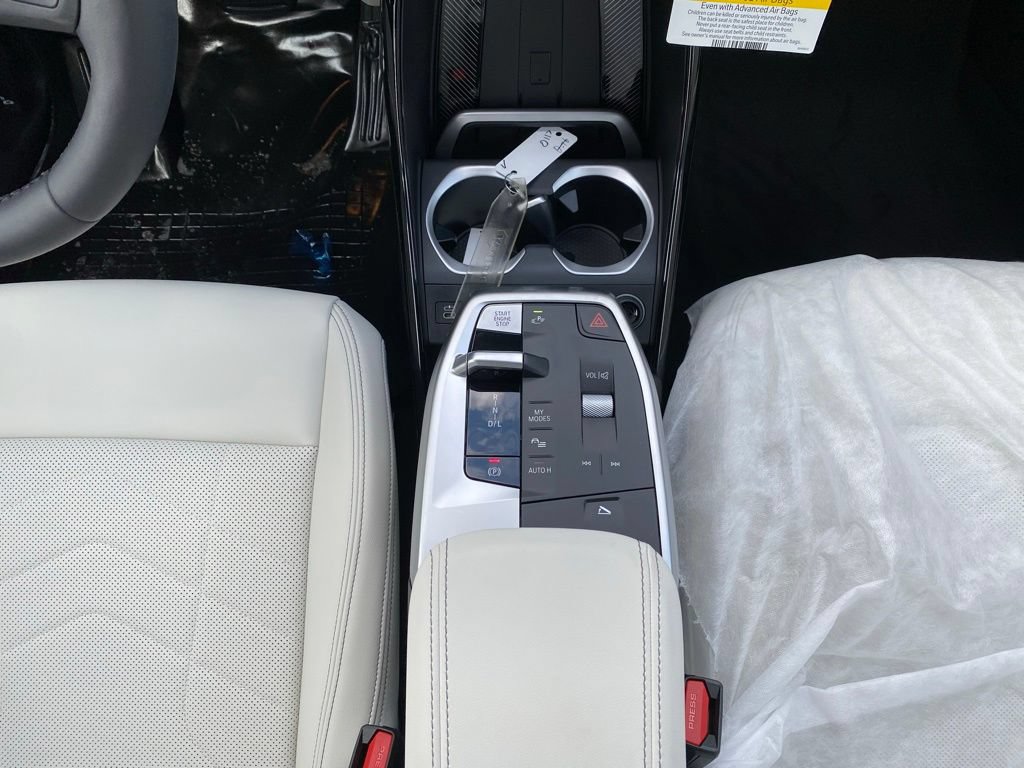 New 2026 BMW X1 xDrive28i AWD/4WD image 10