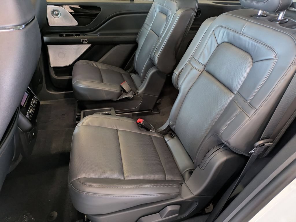 New 2026 Lincoln Aviator Reserve AWD/4WD image 19