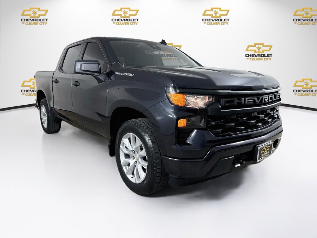 Used 2022 Chevrolet Silverado 1500 Custom RWD image 1