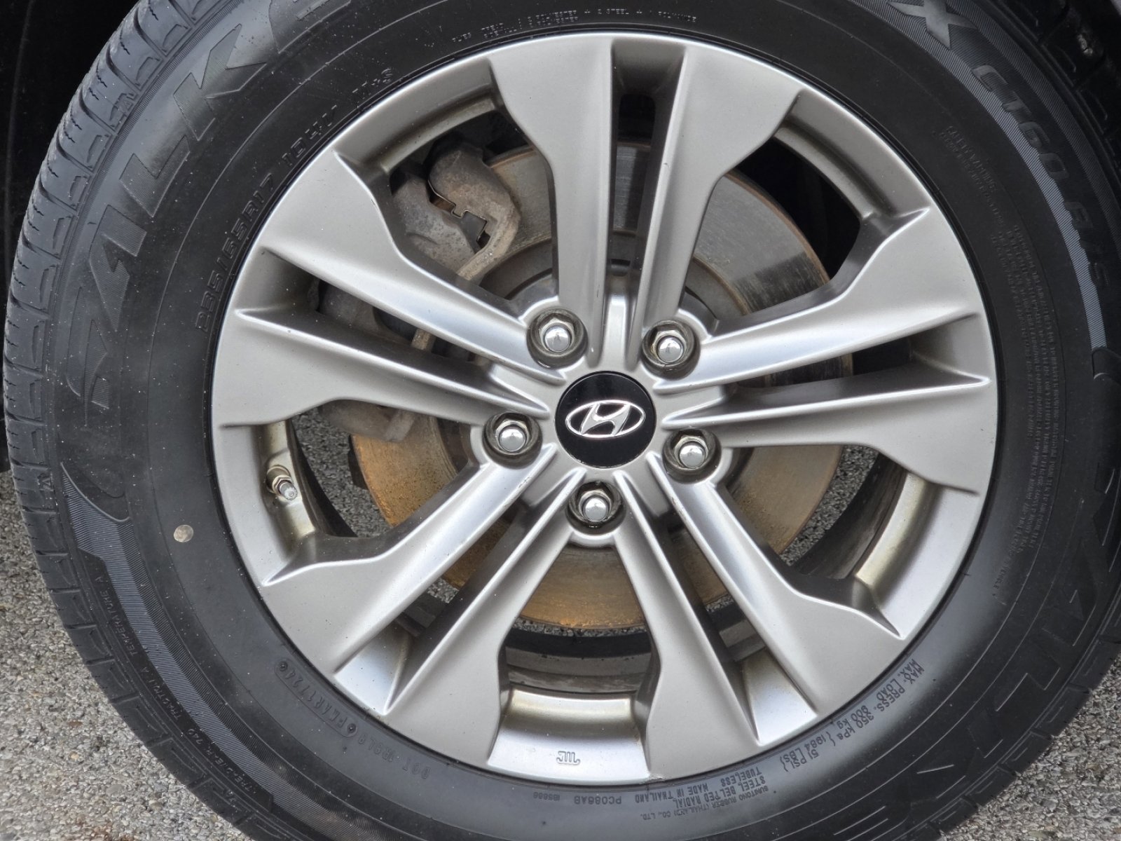 Used 2015 Hyundai Santa Fe Sport w/ Option Group 02 image 8