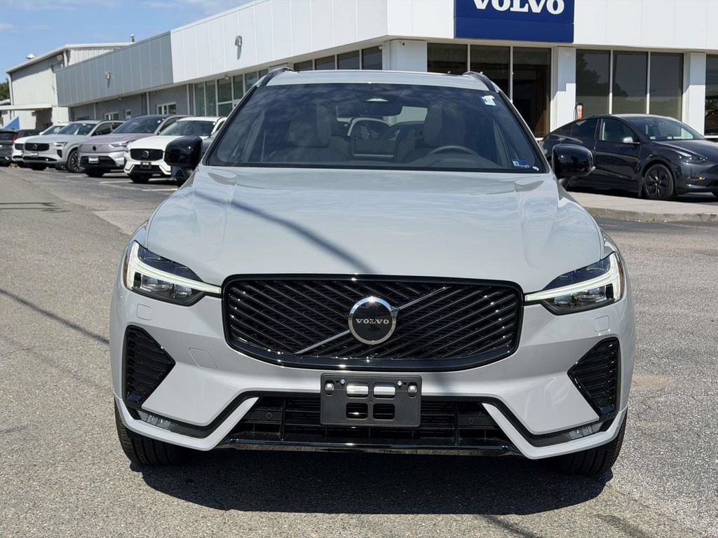 New 2026 Volvo XC60 B5 Core w/ Climate Package AWD/4WD image 23