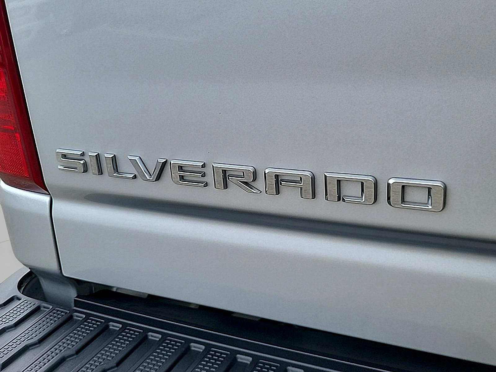 Used 2020 Chevrolet Silverado 2500 LT w/ All Star Edition AWD/4WD image 29