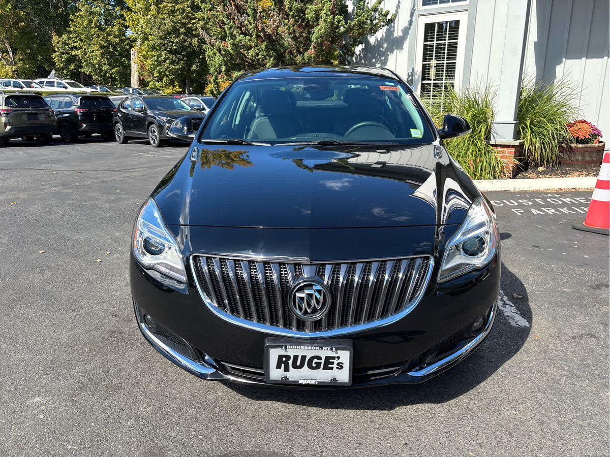Used 2016 Buick Regal Premium AWD/4WD image 8