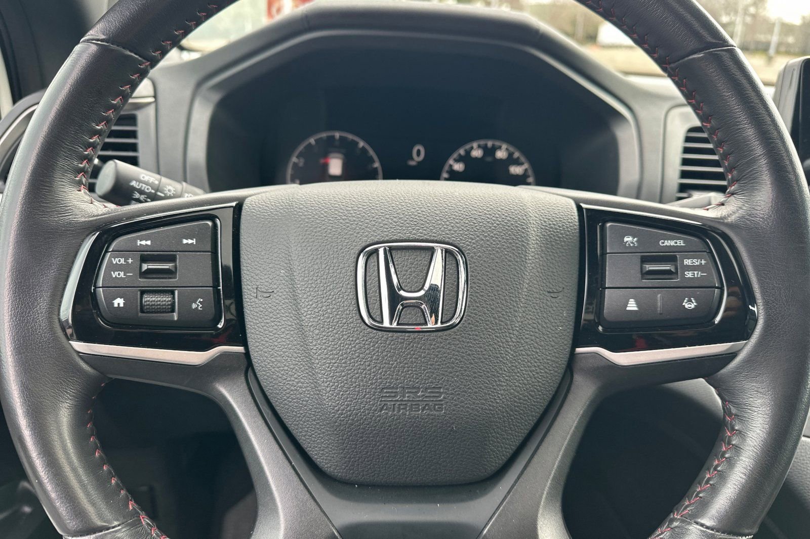 Used 2025 Honda Odyssey Sport-L image 35