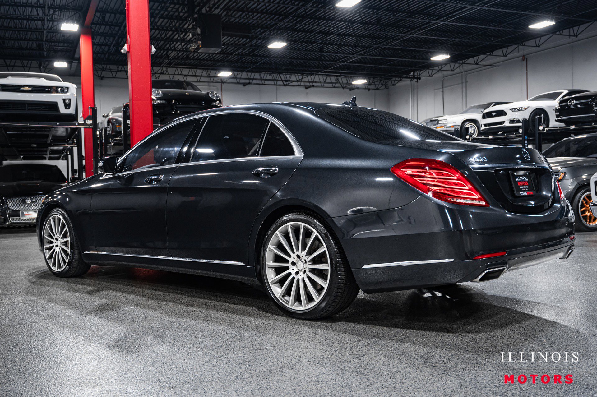 Used 2015 Mercedes-Benz S 550 Sedan w/ Premium 1 Package image 3