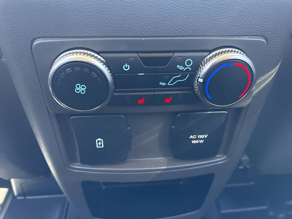 Used 2021 Ford Explorer Platinum w/ Equipment Group 601A image 14