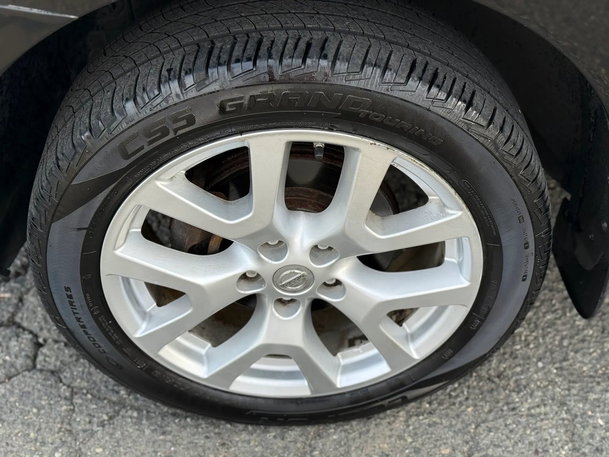 Used 2011 Nissan Rogue SV w/ SL Pkg FWD image 33