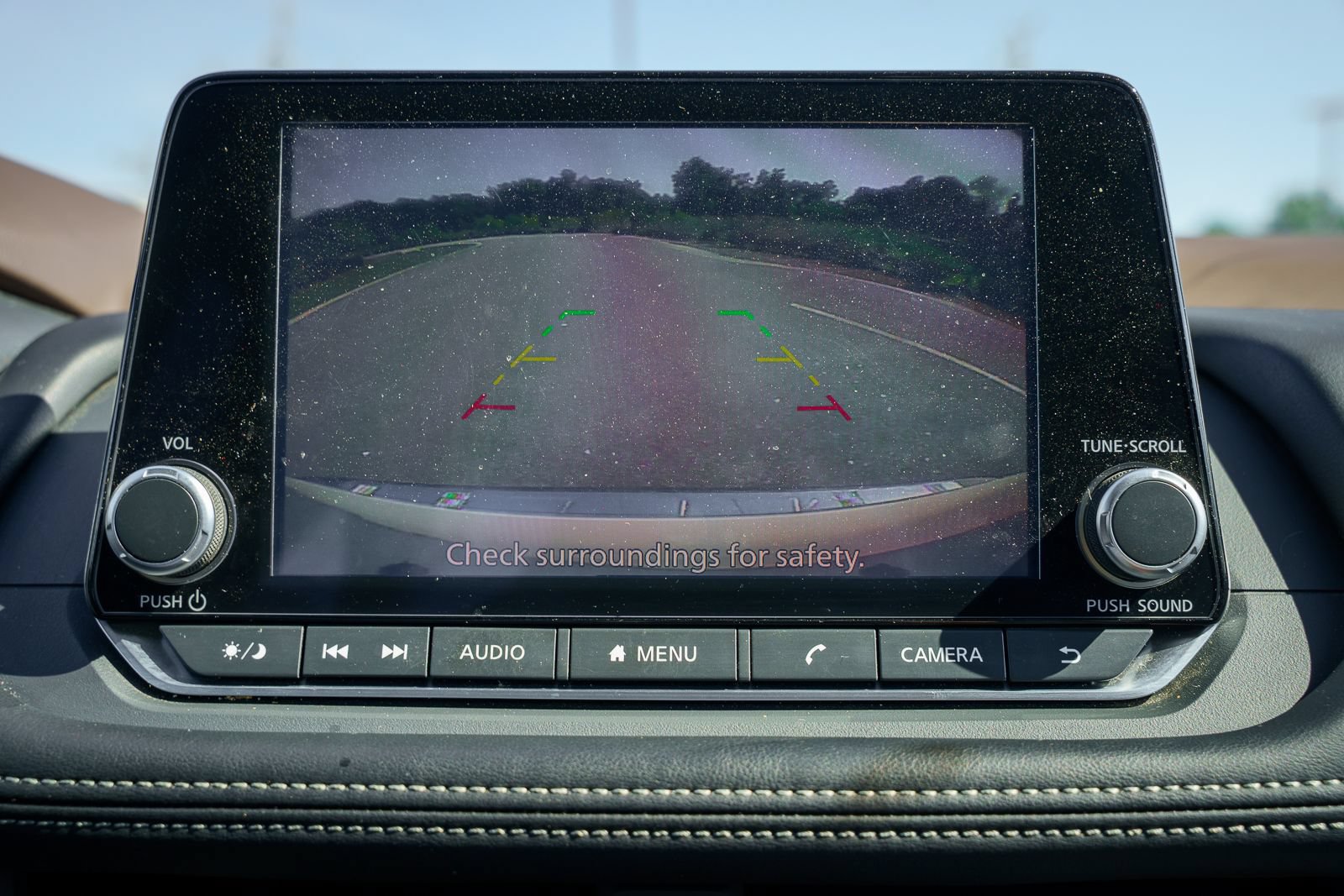 Used 2023 Nissan Rogue SV FWD image 34