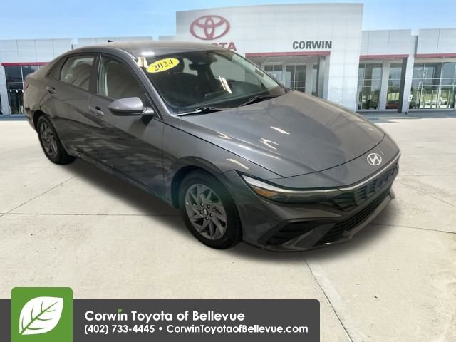 Used 2024 Hyundai Elantra SEL image 7
