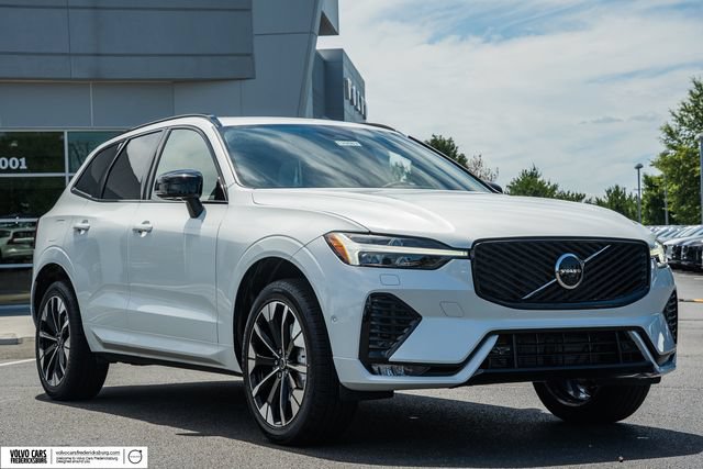 New 2026 Volvo XC60 B5 Plus