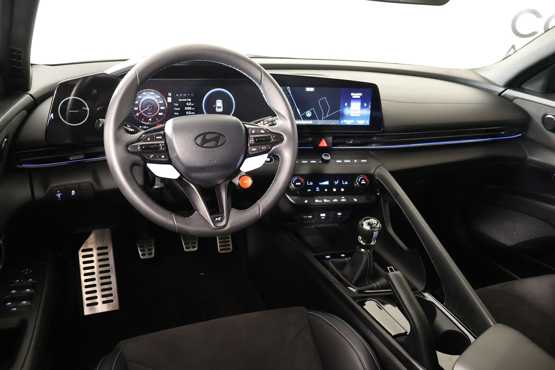 Used 2026 Hyundai Elantra N FWD image 2