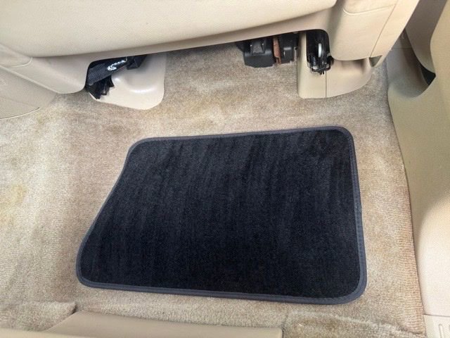 Used 2011 Chevrolet Tahoe LT RWD image 37