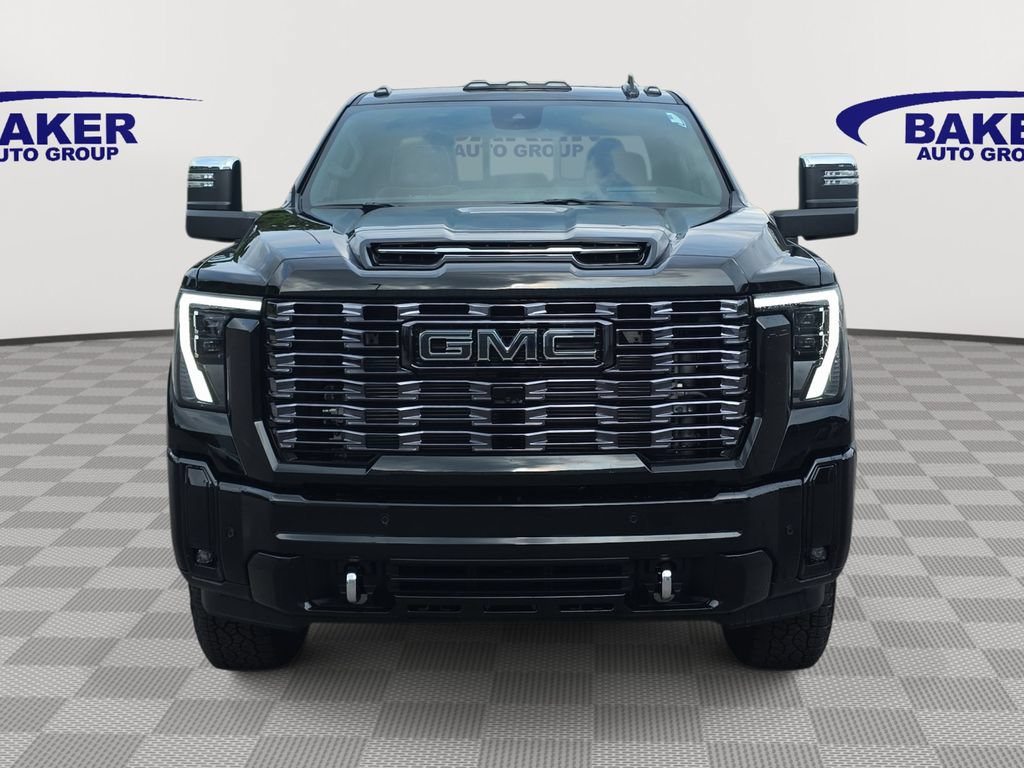 New 2026 GMC Sierra 3500 Denali Ultimate w/ LPO, Black Badging Package AWD/4WD image 2