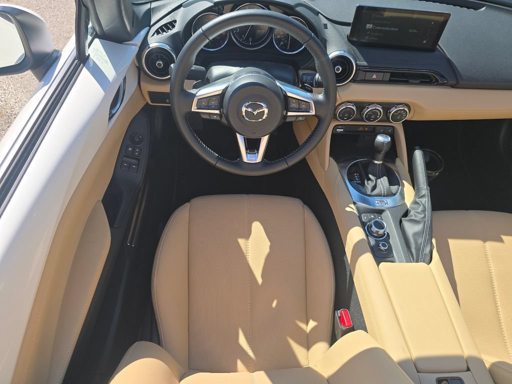 Used 2026 MAZDA MX-5 Miata RF Grand Touring RWD image 20