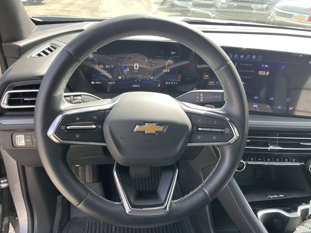 New 2026 Chevrolet Traverse LT w/ Driver Confidence Package AWD/4WD image 14