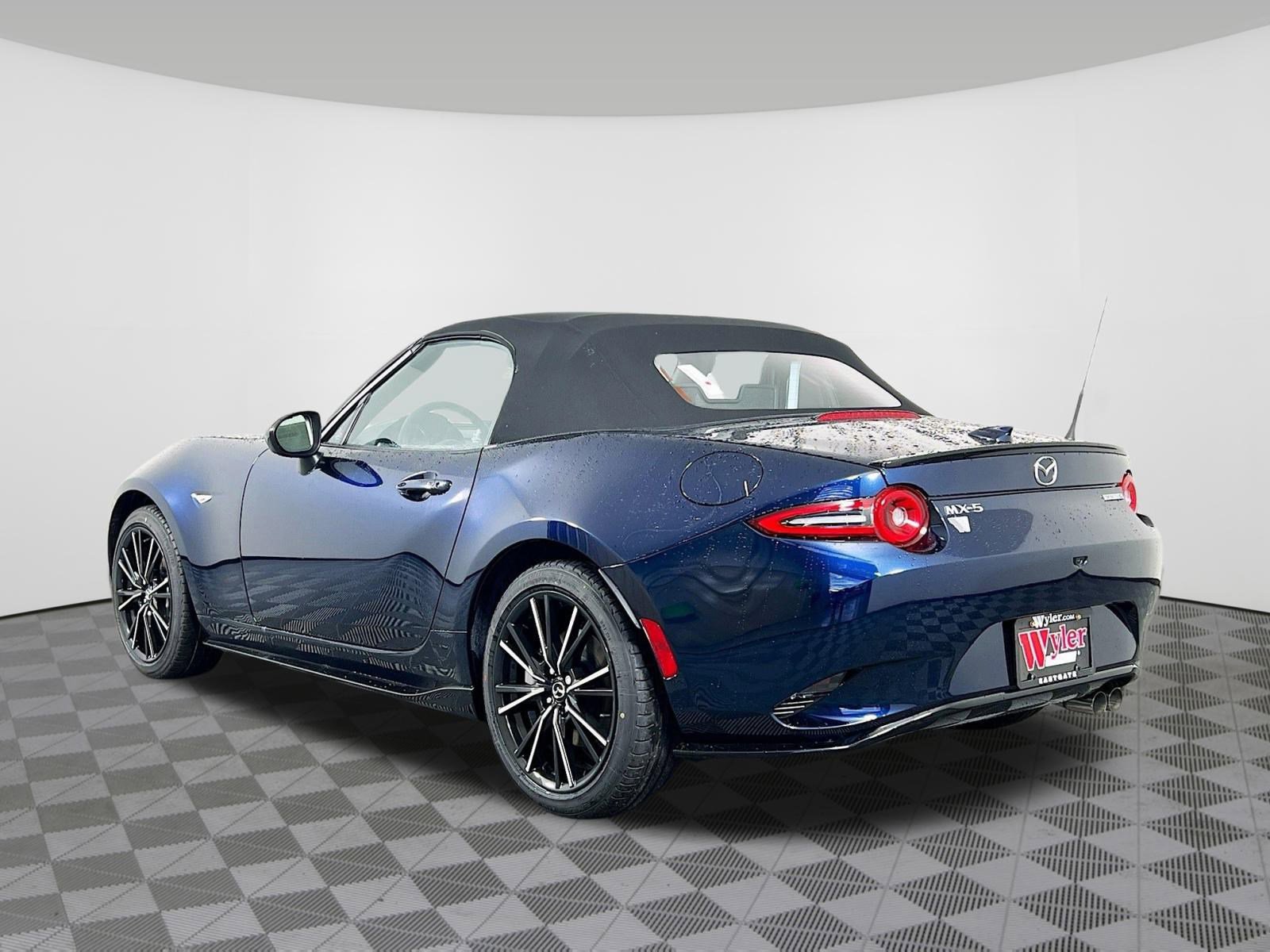 New 2025 MAZDA MX-5 Miata Grand Touring w/ Appearance Package image 25