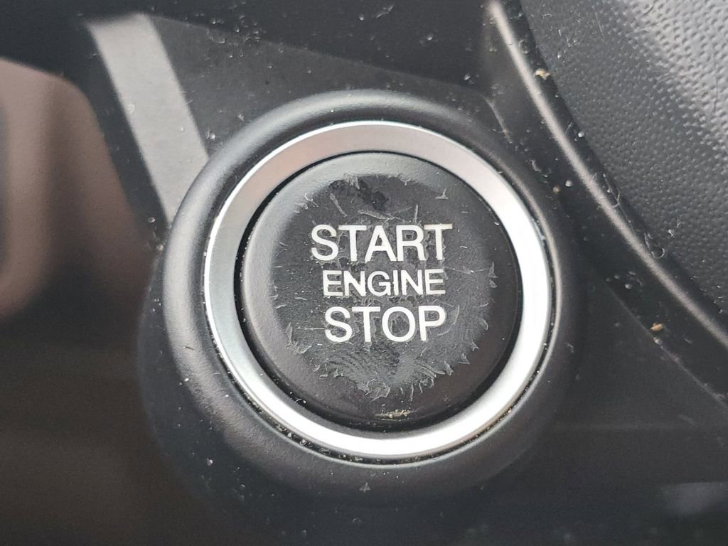 Used 2020 Alfa Romeo Stelvio w/ Nero Edizione image 31