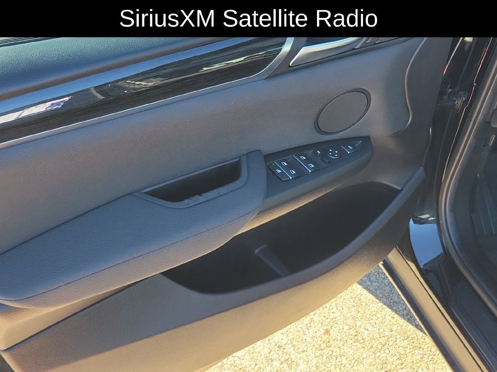 Used 2017 BMW X3 sDrive28i RWD image 10