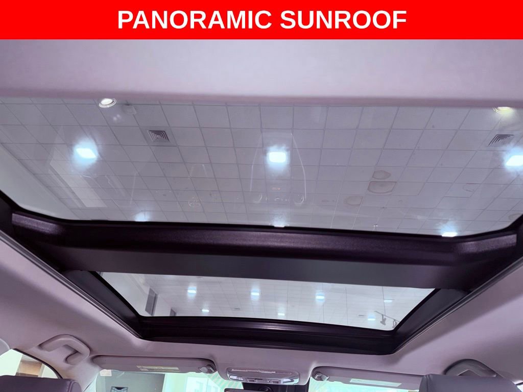 Used 2020 Toyota RAV4 Limited image 8