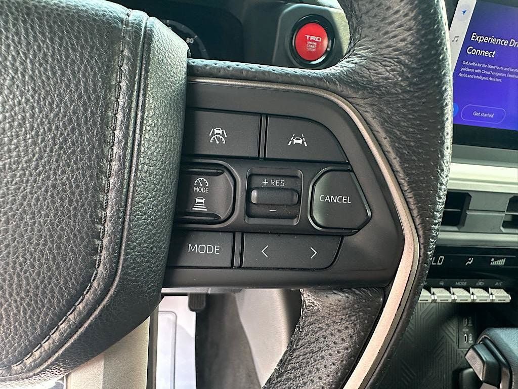 Certified 2024 Toyota Tacoma TRD Off-Road AWD/4WD image 22
