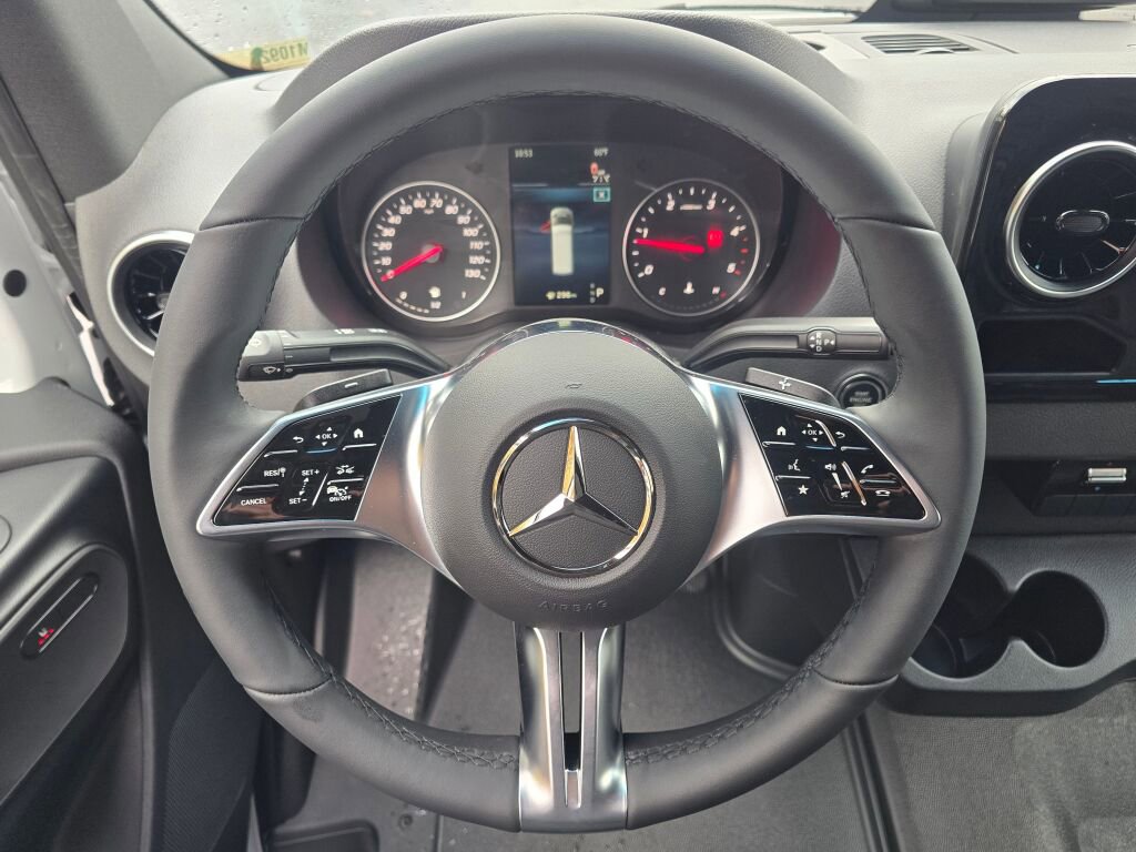 New 2026 Mercedes-Benz Sprinter 2500 image 23
