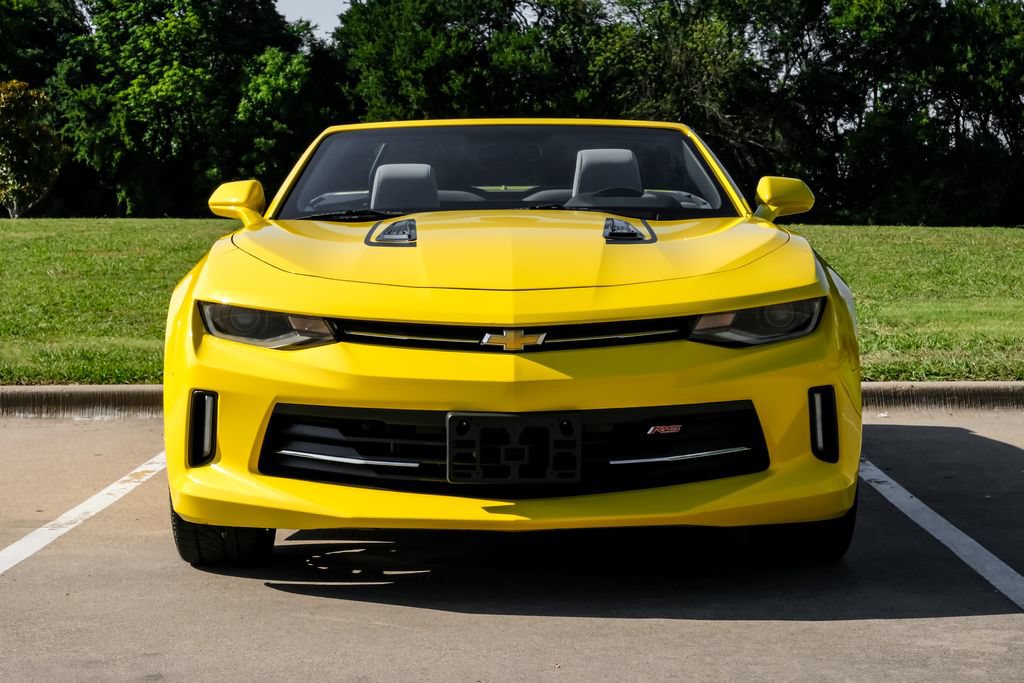 Used 2018 Chevrolet Camaro LT w/ RS Package RWD image 8