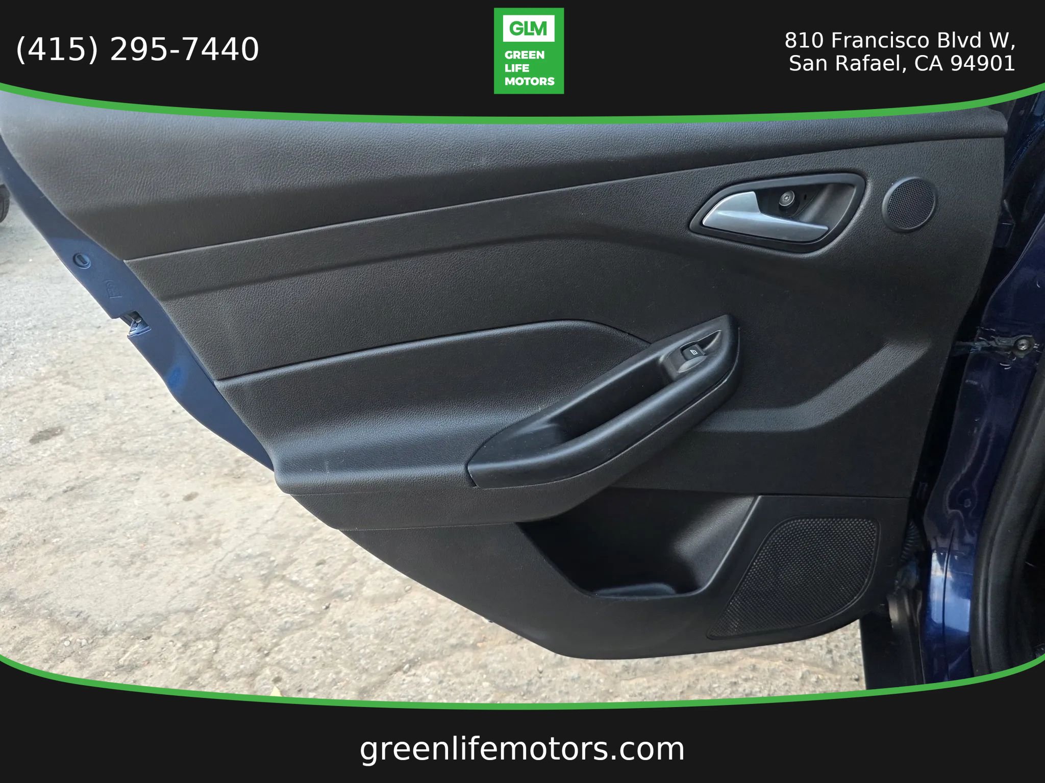 Used 2017 Ford Focus SEL w/ Cold Weather Package image 10