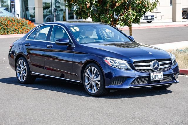 Used 2019 Mercedes-Benz C 300 Sedan image 6
