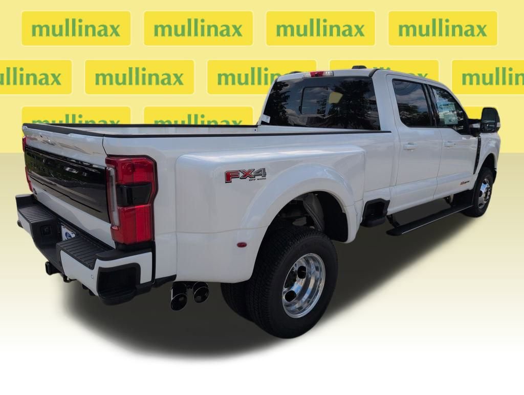 New 2026 Ford F350 Platinum w/ FX4 Off-Road Package video 3