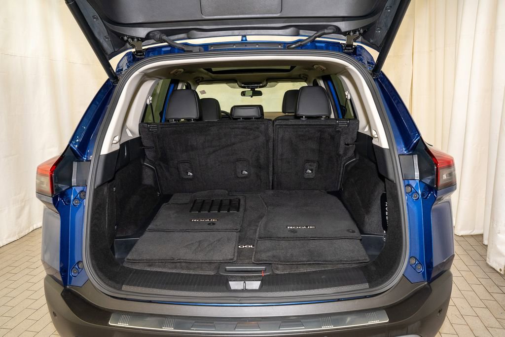 Certified 2023 Nissan Rogue SV w/ SV Premium B Package image 5