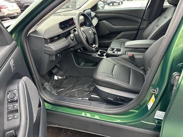 New 2025 Ford Mustang Mach-E Premium image 9