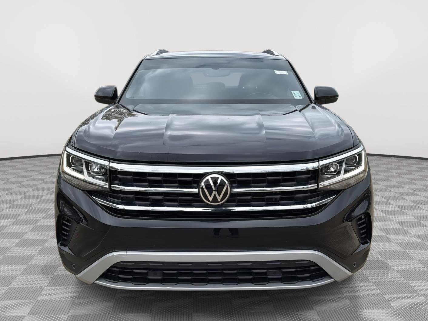 Used 2022 Volkswagen Atlas Cross Sport SE image 8