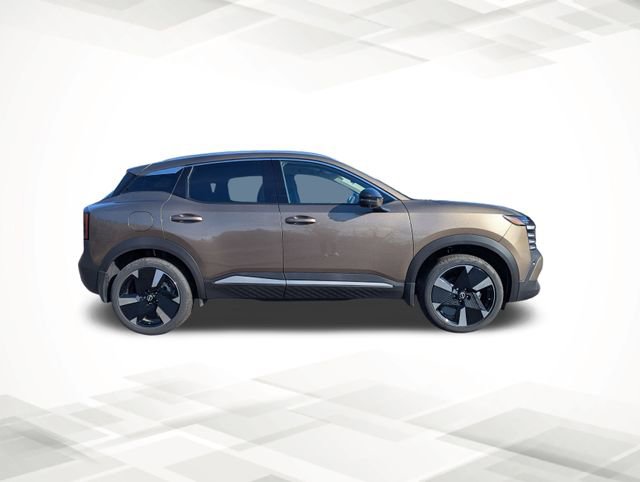 New 2026 Nissan Kicks SR image 3
