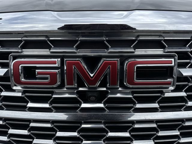 Used 2023 GMC Terrain Denali w/ Black Diamond Edition AWD/4WD image 32