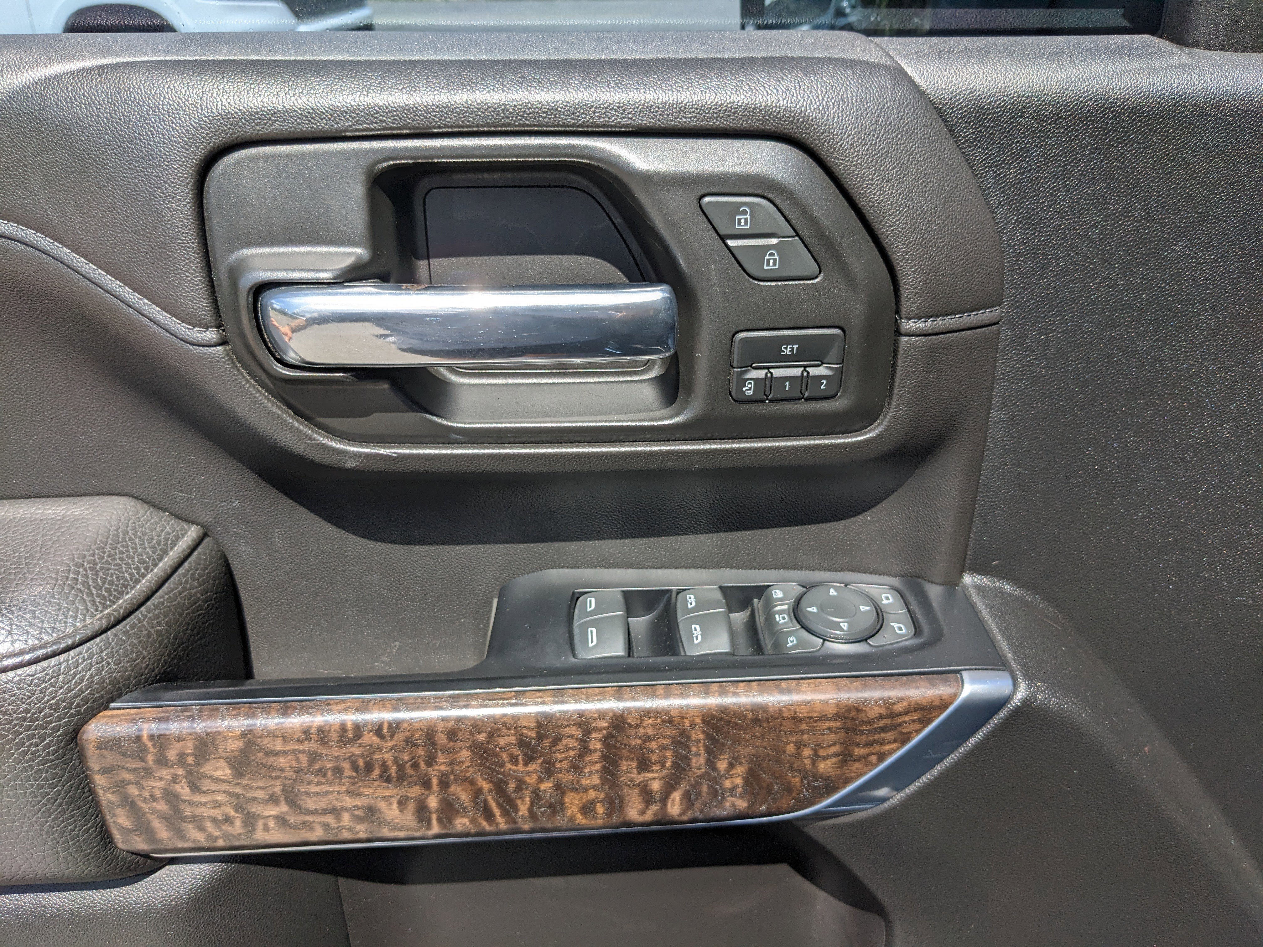 Used 2020 GMC Sierra 2500 Denali w/ Technology Package image 21