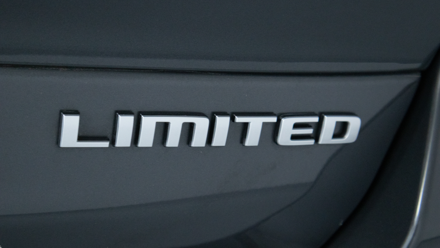 Used 2024 Jeep Grand Cherokee L Limited AWD/4WD image 33