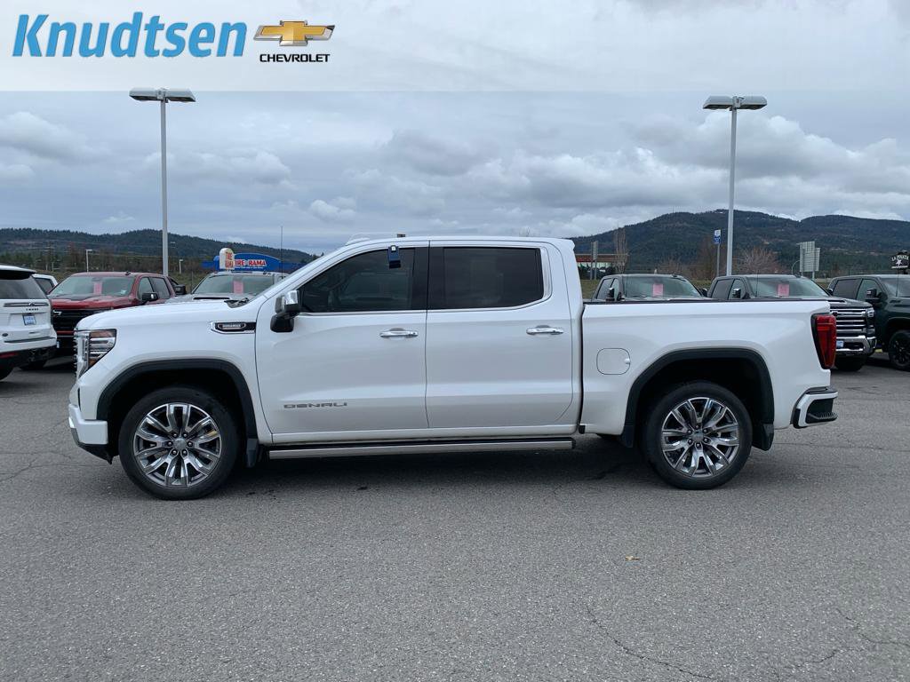 Used 2024 GMC Sierra 1500 Denali w/ Denali Reserve Package image 4