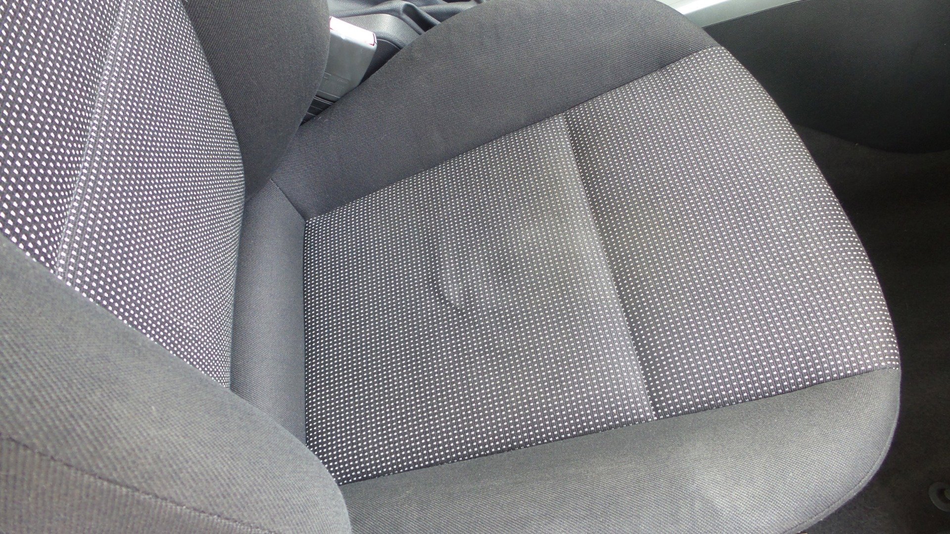 Used 2008 Saturn Astra XR image 13