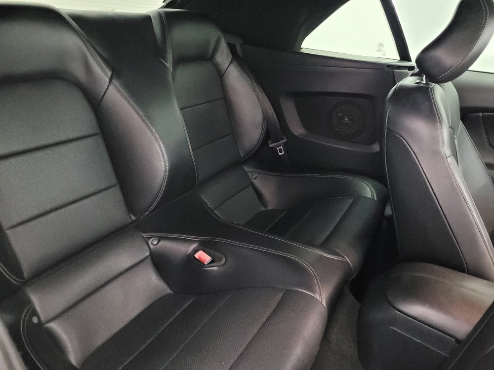 Used 2018 Ford Mustang Premium RWD image 19