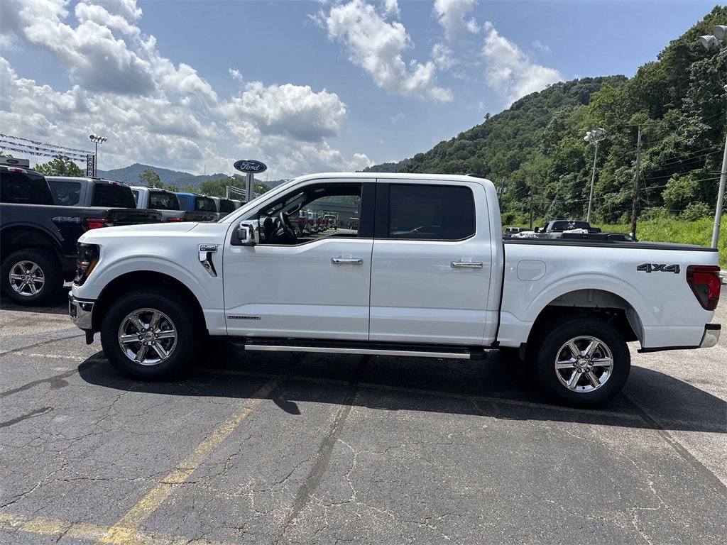 New 2025 Ford F150 XLT w/ Equipment Group 302A MID image 9