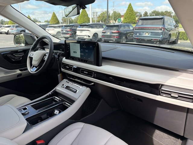 New 2027 Lincoln Aviator Reserve w/ Jet Appearance Package RWD image 19