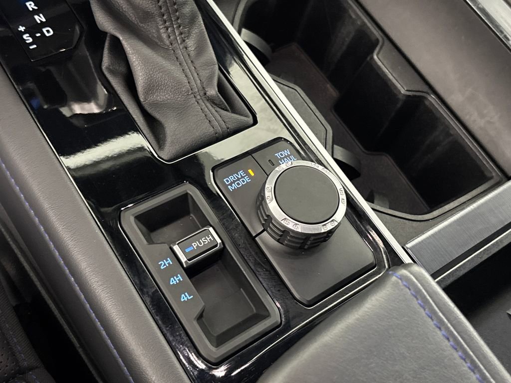 Used 2023 Toyota Sequoia Platinum image 23